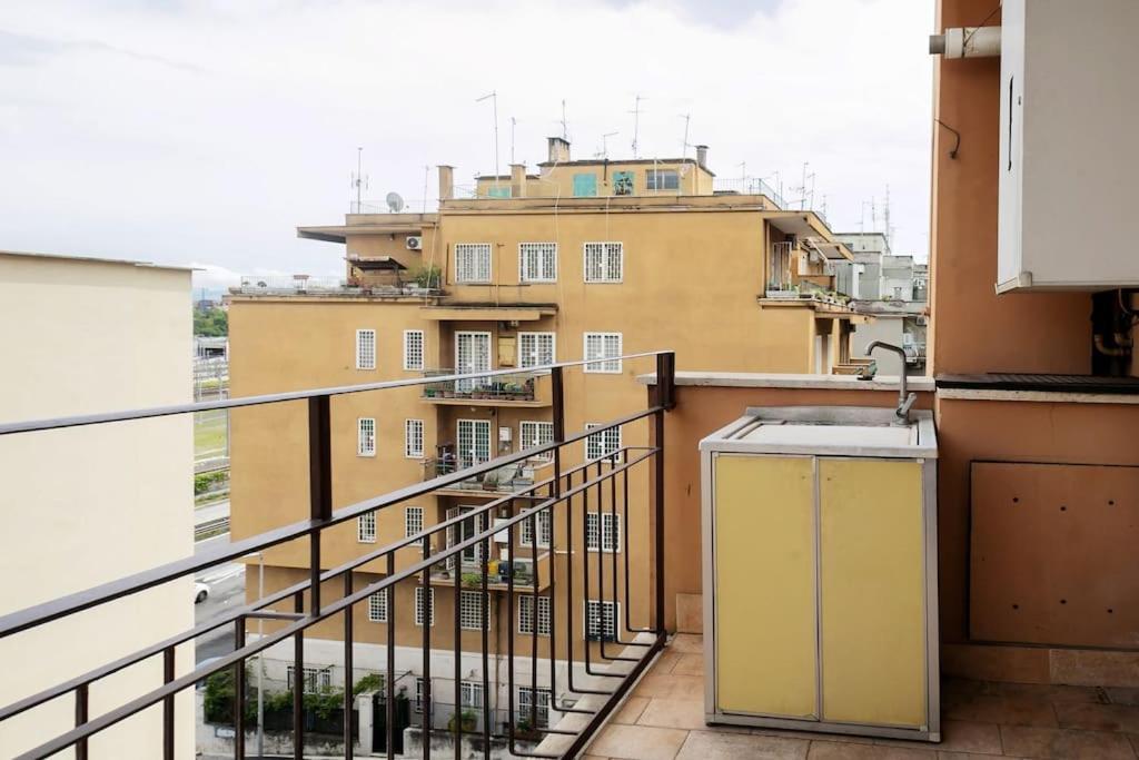 Casa Angelina Con 3 Camere Da Letto Rom Exteriör bild